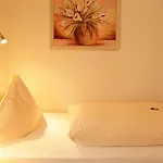 Gæstehus Gasper Business & Garden 3*