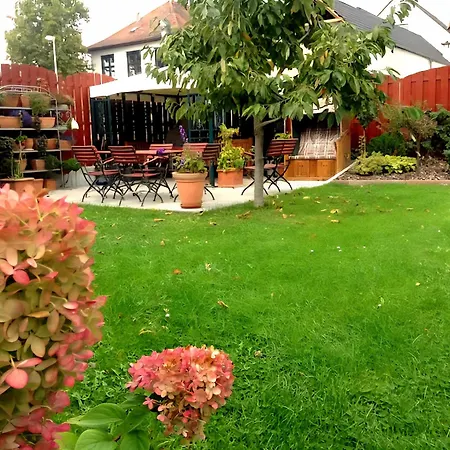 Gæstehus Gasper Business & Garden 3*