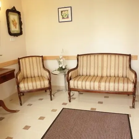 Gasper Business & Garden بيت ضيافة