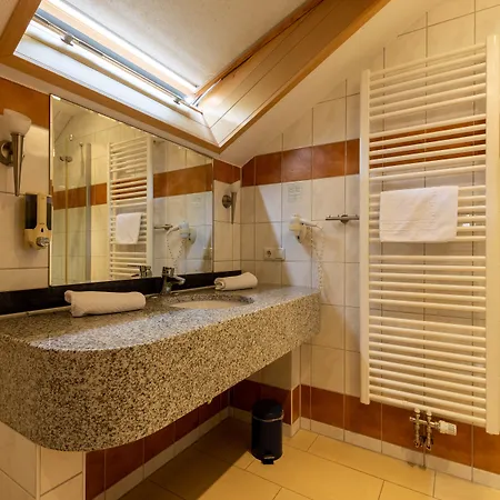 Gasper Business & Garden 3*