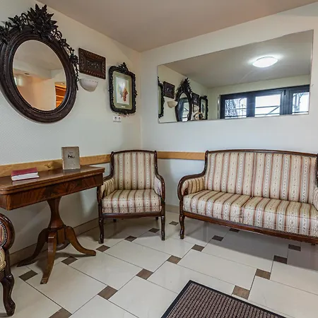 Gasper Business & Garden 3* رونهيم